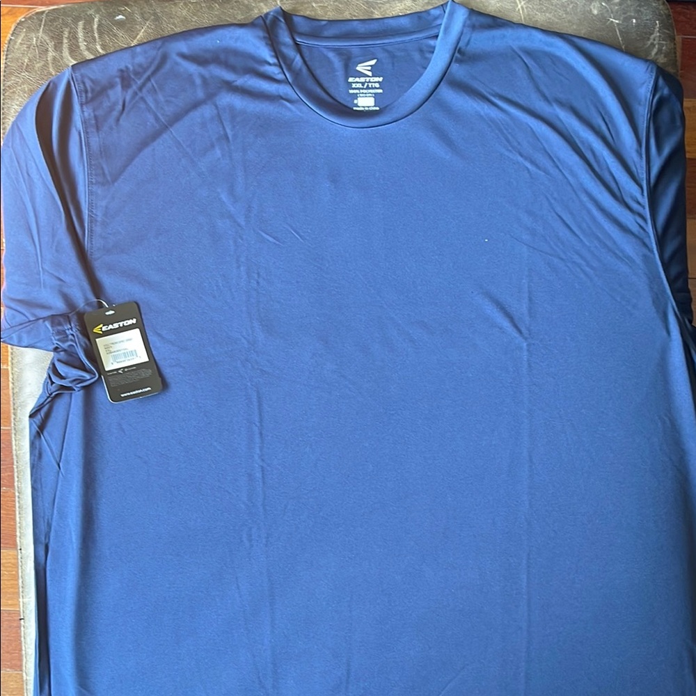 Easton Short Sleeve Crew Performance Tee in Royal Blue